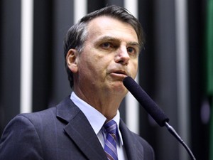 Bolsonaro diz que pode ser ‘presidente sem partido’