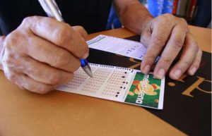 Assessor do PT que ficou milionário em bolão ganha de novo na Mega-Sena