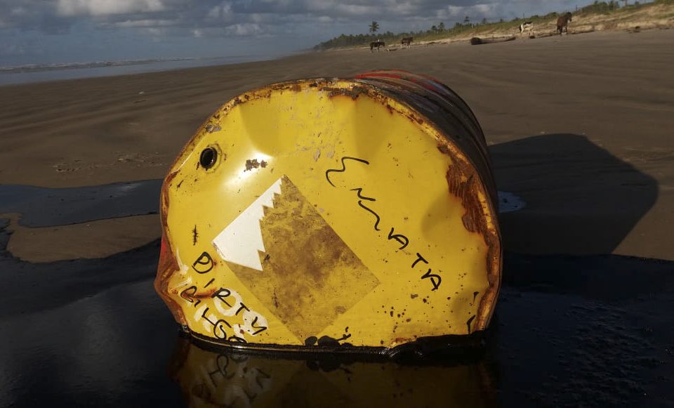 PF e Marinha vão atrás de dois clientes da Shell