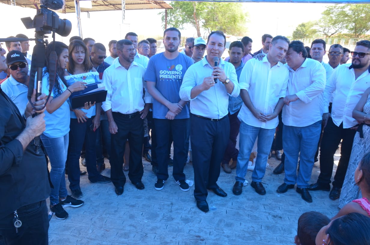 Emancipação política de Igaci é prestigiada pelo governador Renan Filho