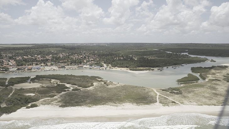 Barreiras de contenção serão instaladas na foz do São Francisco para conter avanço de óleo