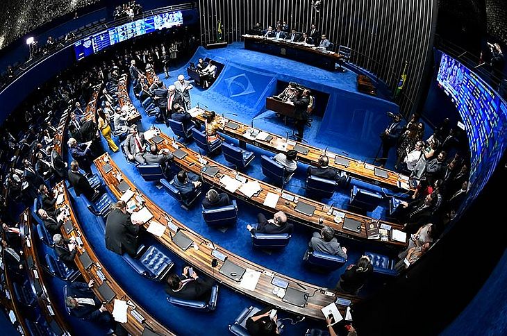 Reforma da Previdência é aprovada em primeiro turno no Senado
