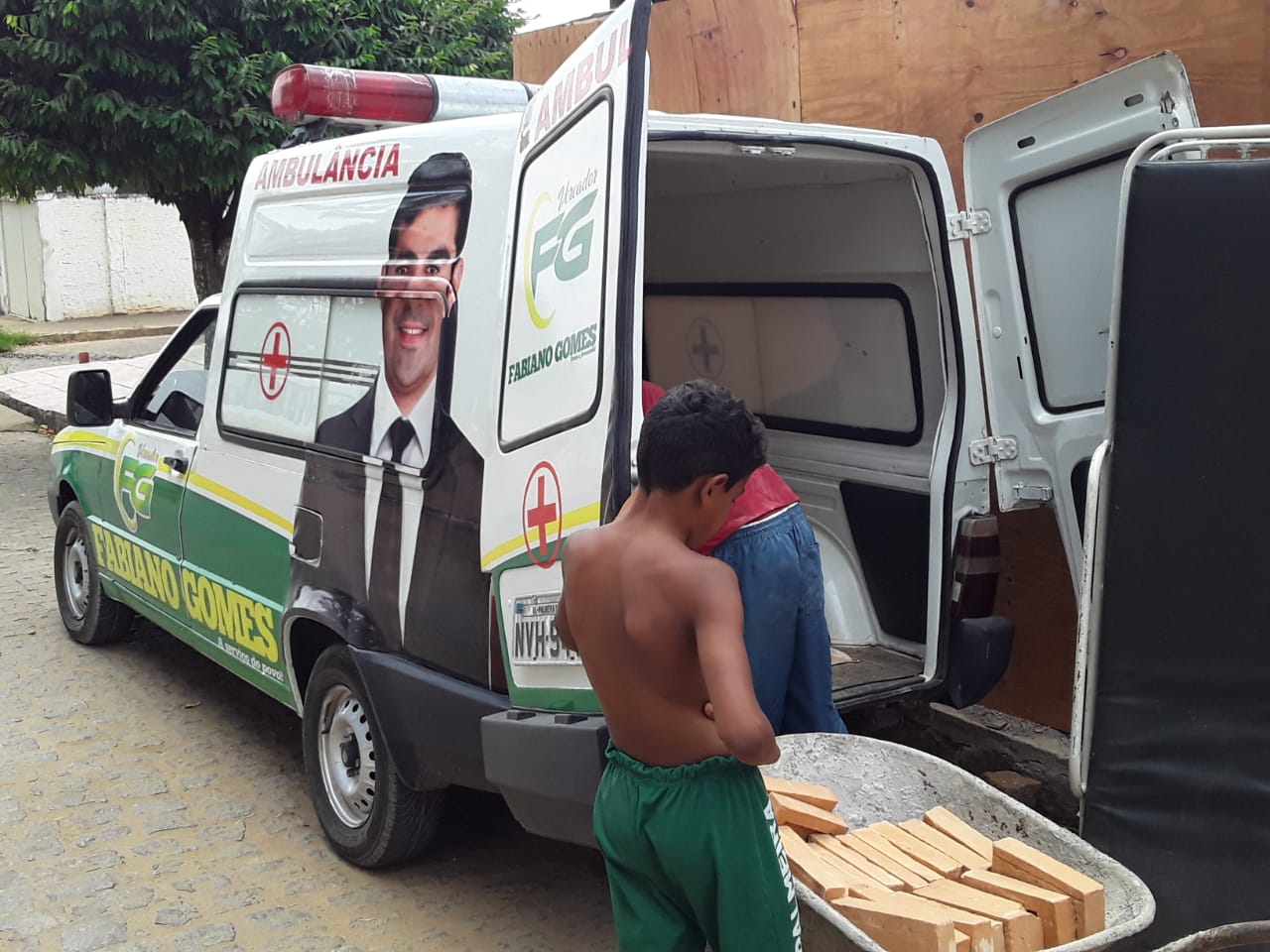 De Olho na Cidade; A carroça do vereador Fabiano Gomes