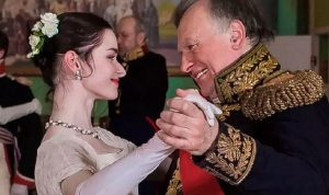 Braços de aluna são encontrados em mochila de professor