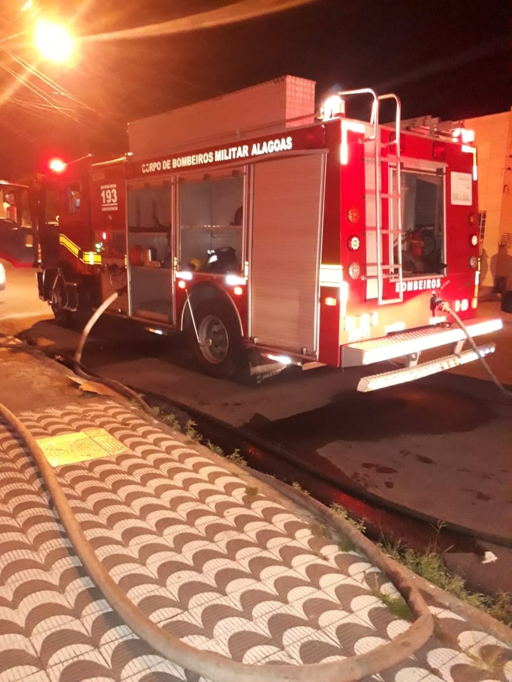 Idosa de 89 anos morre carbonizada dentro de casa no bairro do Prado, em Maceió