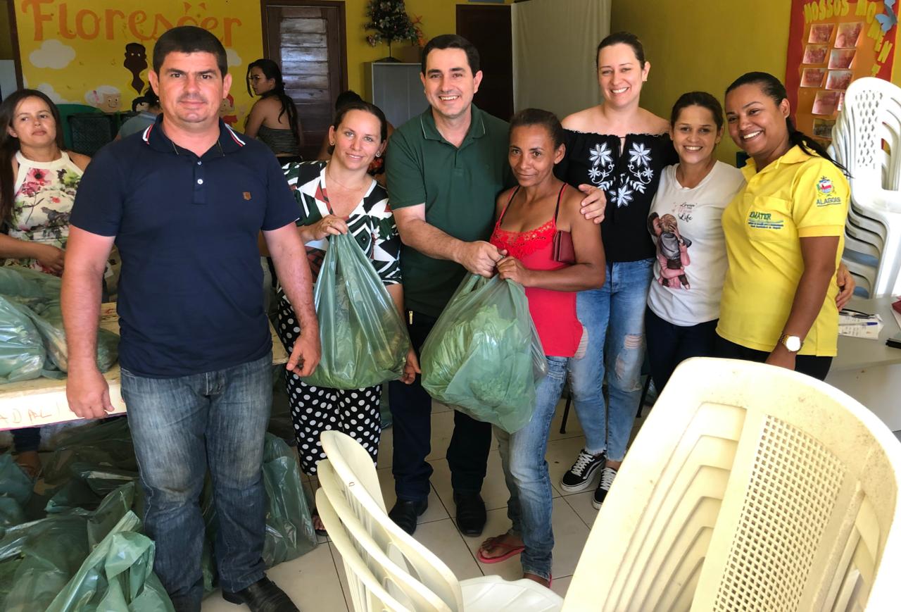 Prefeitura de Minador do Negrão distribui alimentos do PAA para famílias em situação de vulnerabilidade