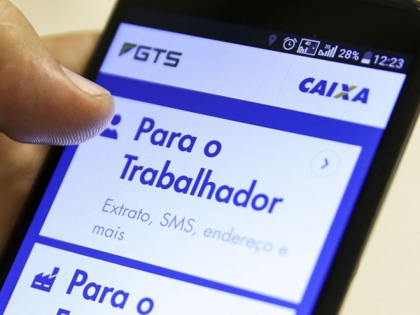 Câmara aprova elevar saque do FGTS de R$ 500 para R$ 998