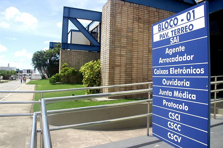 Detran-AL orienta população sobre reagendamento de serviços interrompidos nesta quarta