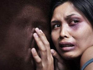 Médico terá que informar à polícia casos de violência contra mulher