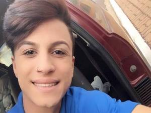 Mãe que matou filho por ele ser gay é condenada a 25 anos