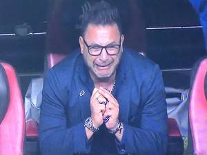 Técnico do Monterrey chora por cumprir promessa a filho morto