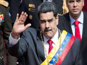 Maduro ameaça “arrebentar os dentes” de Brasil e Colômbia