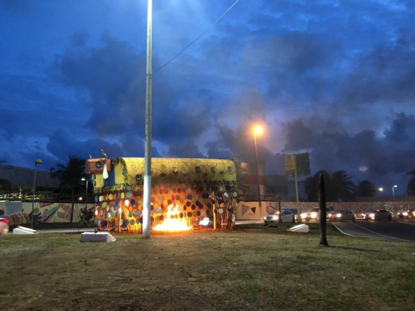 Causa de incêndio no monumento cultural ‘bumba meu boi’ será investigada