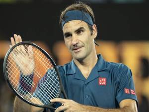 Federer opera o joelho direito e está fora de Roland Garros