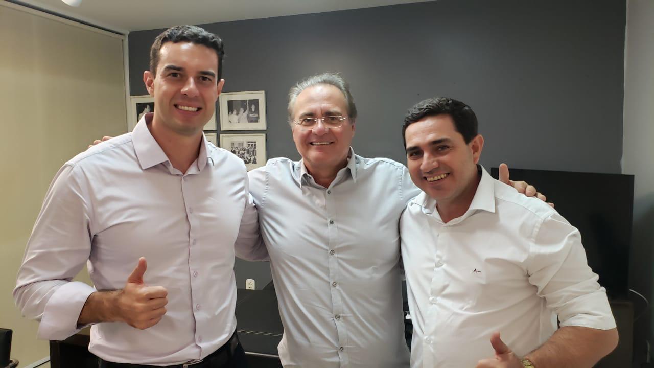 Senador Renan Calheiros sela apoio à pré-candidatura de Zé Nilton a prefeito de Minador do Negrão