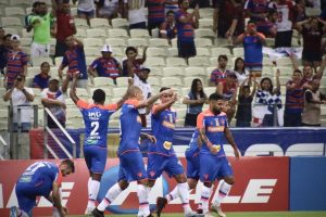 CSA perde para o Fortaleza no Castelão e está eliminado da Copa do Nordeste