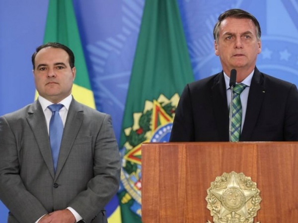 Bolsonaro deve indicar Jorge Oliveira para o Ministério da Justiça