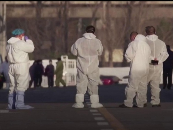 Apesar de queda nos números, China registra novos casos de coronavírus