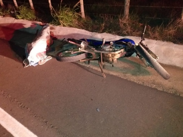 Motociclista morre ao colidir com carro na rodovia AL-115, em Girau do Ponciano