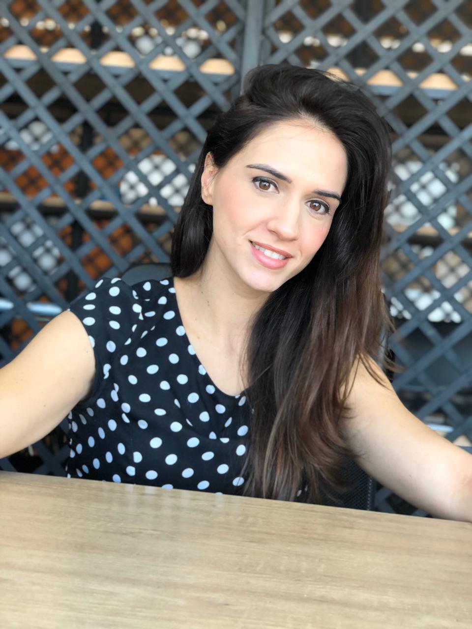 Profissional analisa situação do mercado imobiliário para os próximos seis meses