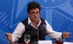 Mandetta é demitido do Ministério da Saúde por Bolsonaro