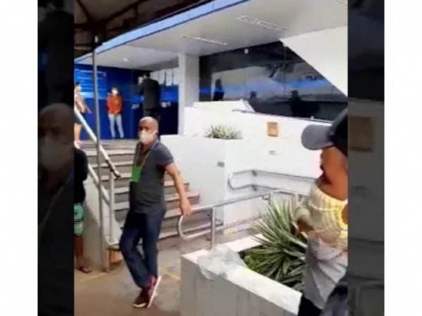 Agência da Caixa suspende atividades após funcionária ter sintomas da Covid-19