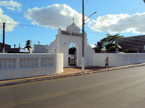 Corpo de mulher morta por coronavírus é sepultado em Palmeira dos Índios