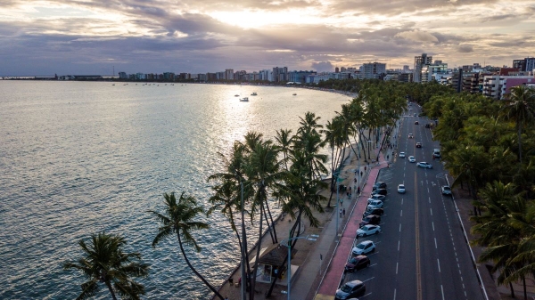 Maceió é o destino mais procurado do país há seis semanas na CVC, diz Sedetur