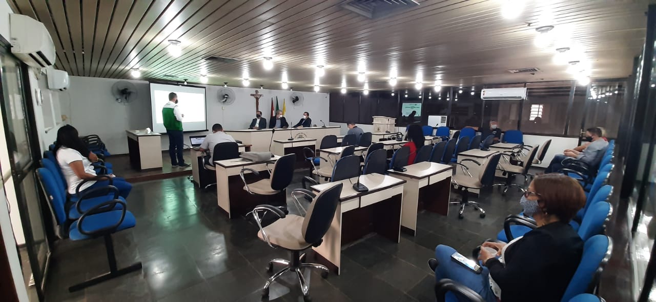 Presidente da Câmara recebe secretário de Saúde para prestação de contas sobre gastos com Covid-19