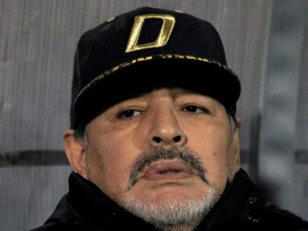 Autópsia aponta que Maradona sofreu infarto enquanto dormia, diz jornal