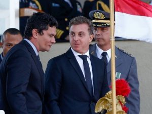 Moro e Huck negociam aliança eleitoral para disputa da Presidência em 2022