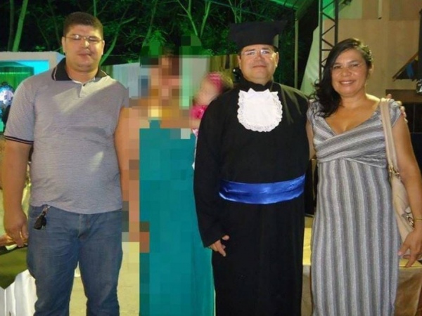 Filho mata os pais a facadas dentro da casa da família no Ceará