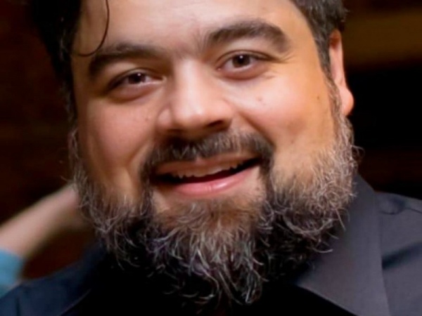 Chef morre de Covid-19 em BH, aos 41 anos, às vésperas do nascimento de filho