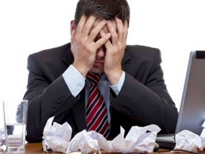 Excesso de trabalho e pandemia podem desencadear Síndrome de Burnout