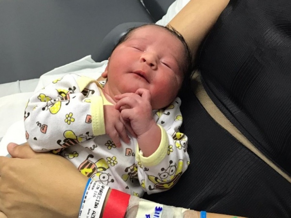 Primeiro bebê do ano em Bauru nasce nos primeiros minutos de 2021