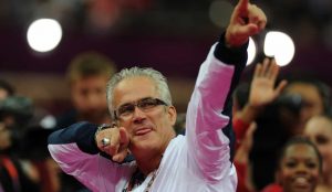 Ex-técnico da ginástica dos EUA é encontrado morto após acusação de assédio