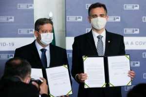 Pacheco e Lira irão a Fux por agenda comum sobre economia e pandemia