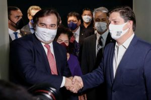 “Eu nunca disse que assinaria o impeachment”, diz Rodrigo Maia