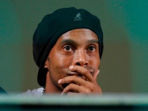 Mãe de Ronaldinho Gaúcho morre de Covid-19, aos 71 anos