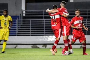 CRB vence Desportivo Aliança e reassume liderança
