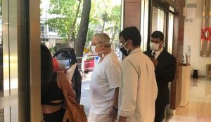 Ex-lateral da Seleção Brasileira, Branco se recupera da Covid-19 e deixa hospital