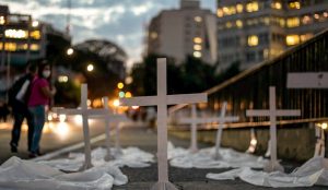 Brasil registra mais 3.687 mortes por Covid-19 nas últimas 24 horas