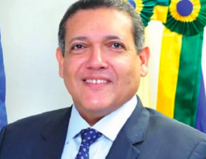 Nunes Marques libera cultos e missas em todo o país