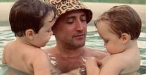 Morte de Paulo Gustavo desperta luto coletivo; misto de sentimentos marca o processo na pandemia