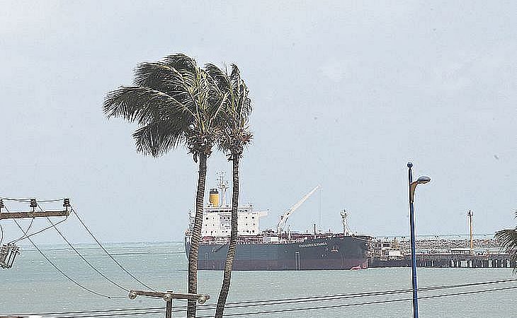 Frente fria pode provocar ventos de até 60 km em Alagoas