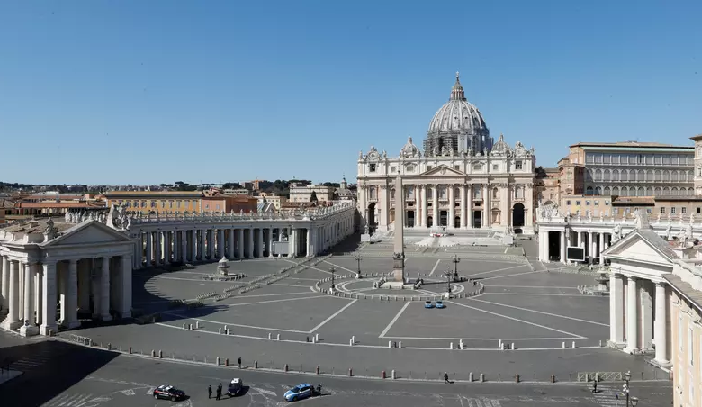 Vaticano acusa 10 pessoas, incluindo um cardeal, por supostos crimes financeiros