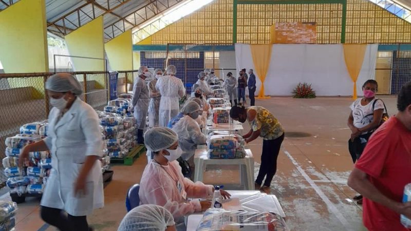Taquarana distribui cestas básicas pelo projeto “Prato Cheio para o Desenvolvimento”
