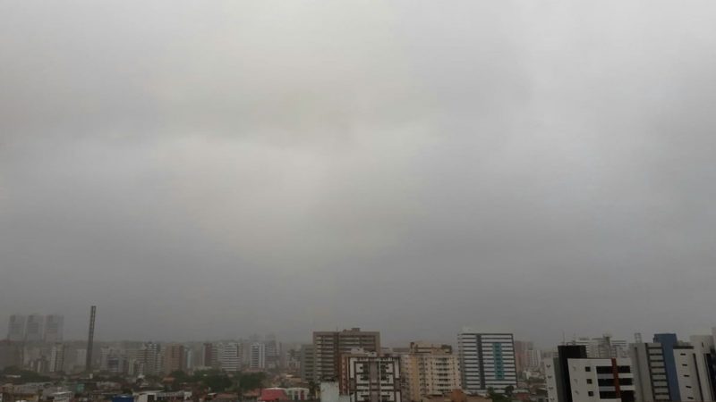 Com previsão de chuva contínua, Maceió e região têm risco de alagamentos e deslizamentos