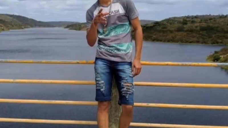 Encontrado corpo de turista de Pernambuco que se afogou na Praia do Francês, em Alagoas