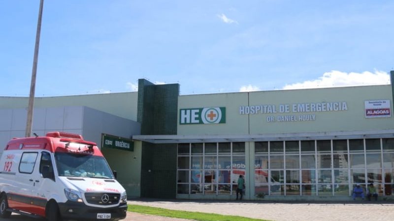 Homem é morto com tiro de espingarda após discussão em bar em Limoeiro de Anadia